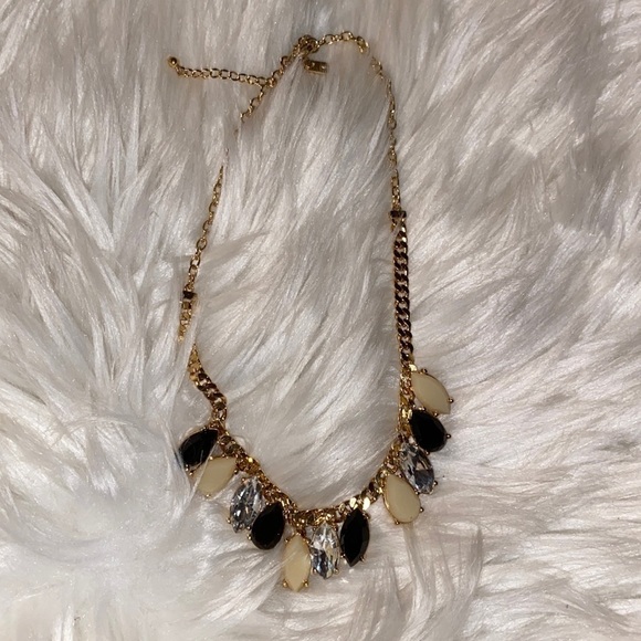 Kate Spade Gardens of Paris necklace - Picture 3 of 9